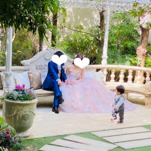 薄ピンク アイボリー 花柄ジャケット 結婚式 上品！カラードレス オフショルダー ピンク 光沢サテン Aライン