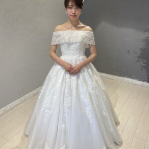 チ*ー様 【美品】 ウェディングドレス ロールカラー 正統派 サイズS 5454a45a4d10dba319a342905c9051